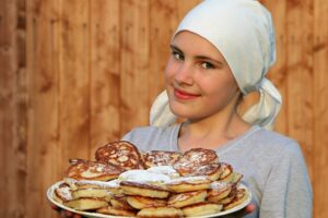 pancakes cook cakes hash browns 160703 300x200 - Atracones y excesos
